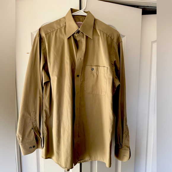 Eton the famous Swedish made brand of shirt.  Great fit and goes with anything. - Picture 1 of 5